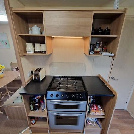 Homely 3 Bed Van @ Weymouth Bay Zewnętrze zdjęcie