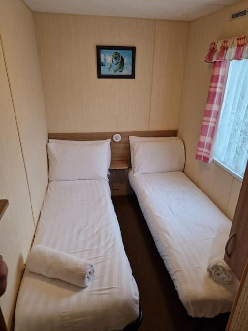 Homely 3 Bed Van @ Weymouth Bay Zewnętrze zdjęcie