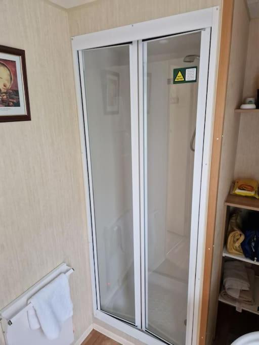 Homely 3 Bed Van @ Weymouth Bay Zewnętrze zdjęcie