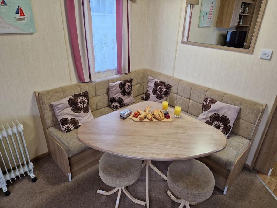 Homely 3 Bed Van @ Weymouth Bay Zewnętrze zdjęcie