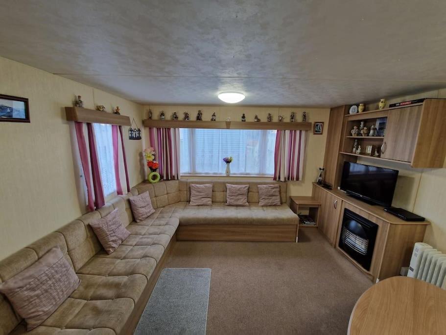 Homely 3 Bed Van @ Weymouth Bay Zewnętrze zdjęcie